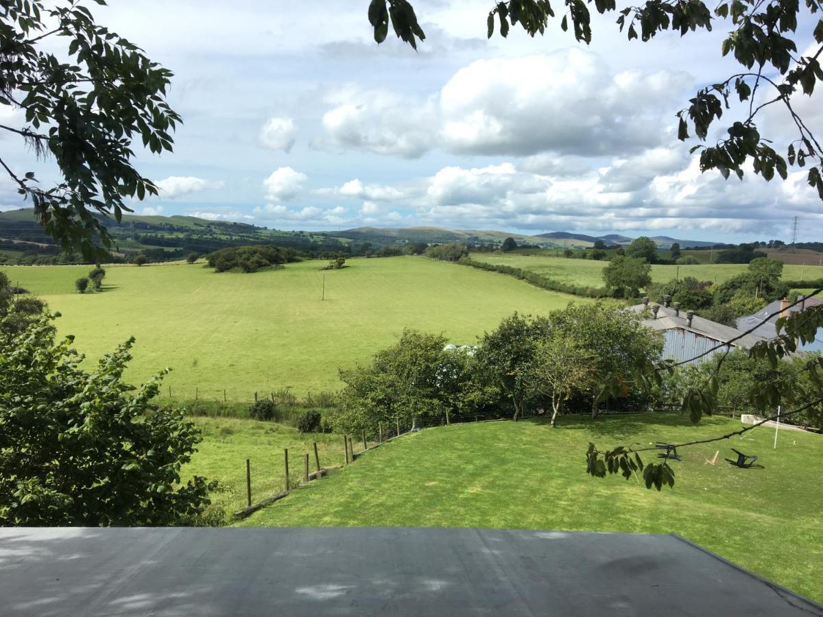 The Summerhouse Llandegla Bagian luar foto